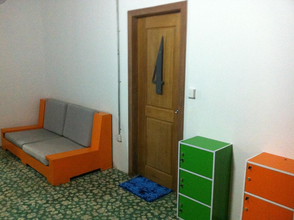 The Living Quarters Hostel 543 Сиемрип Номер фото