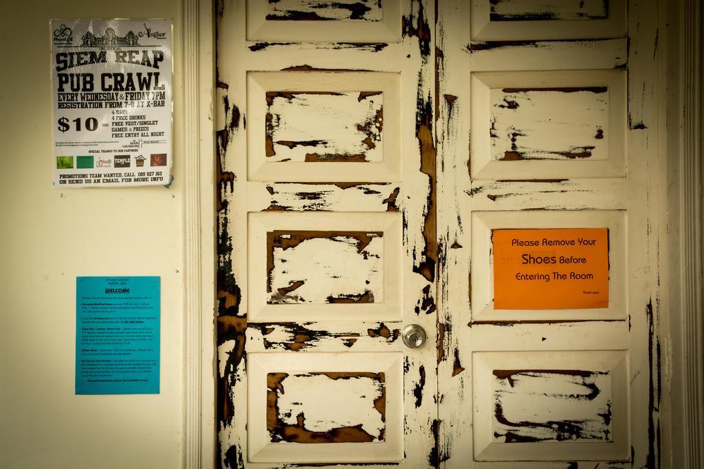 The Living Quarters Hostel 543 Сиемрип Экстерьер фото